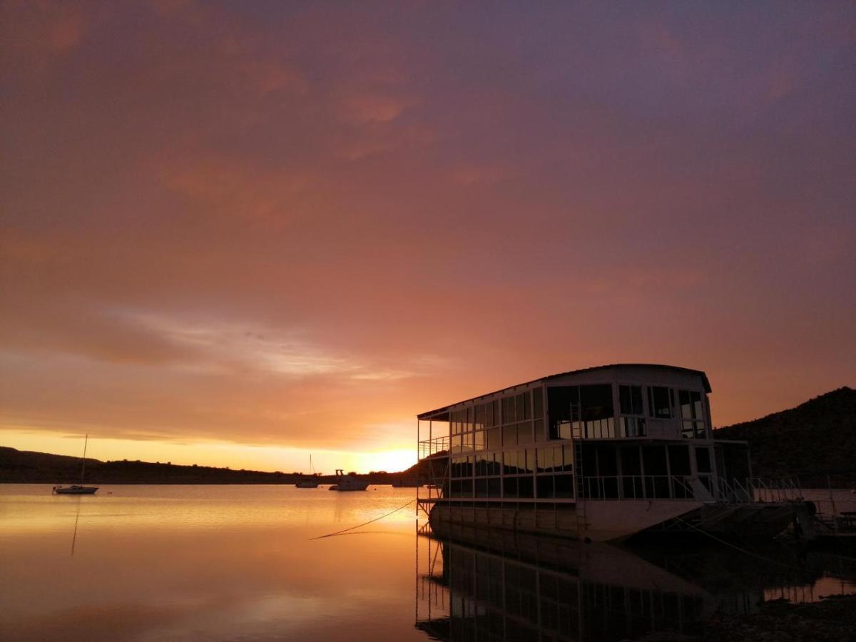 Karoo Queen Houseboat Zapora Gariep Zewnętrze zdjęcie